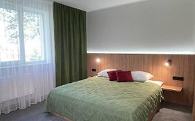 Озерний край